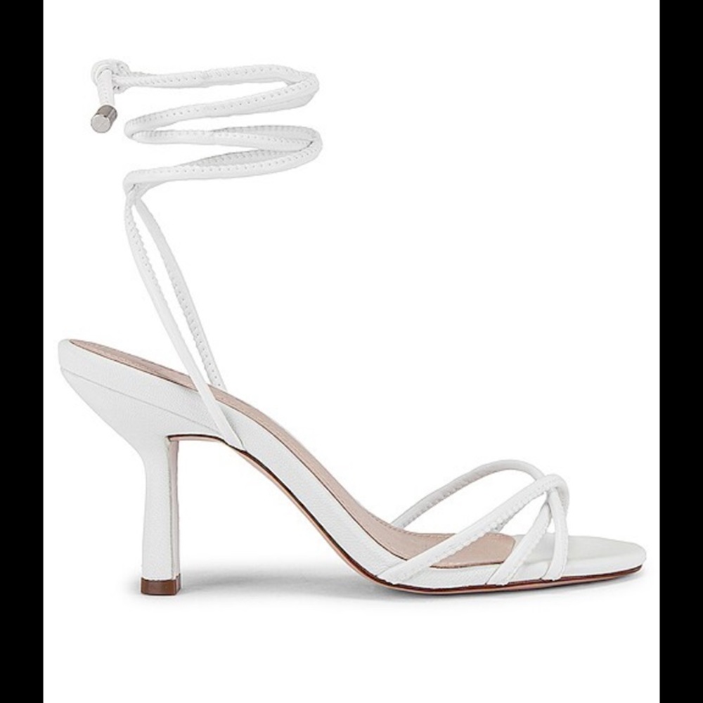Schutz white summer sandals!